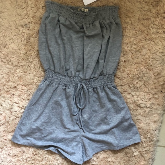 Heart & Hips Tops - Sale🎄Gray Romper